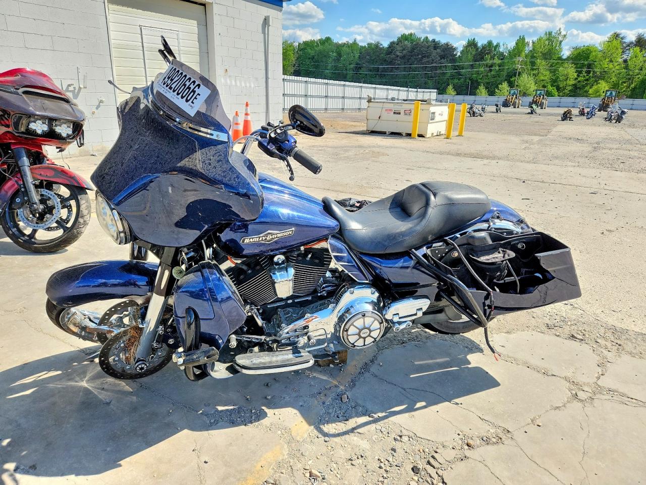 2012 HARLEY-DAVIDSON FL