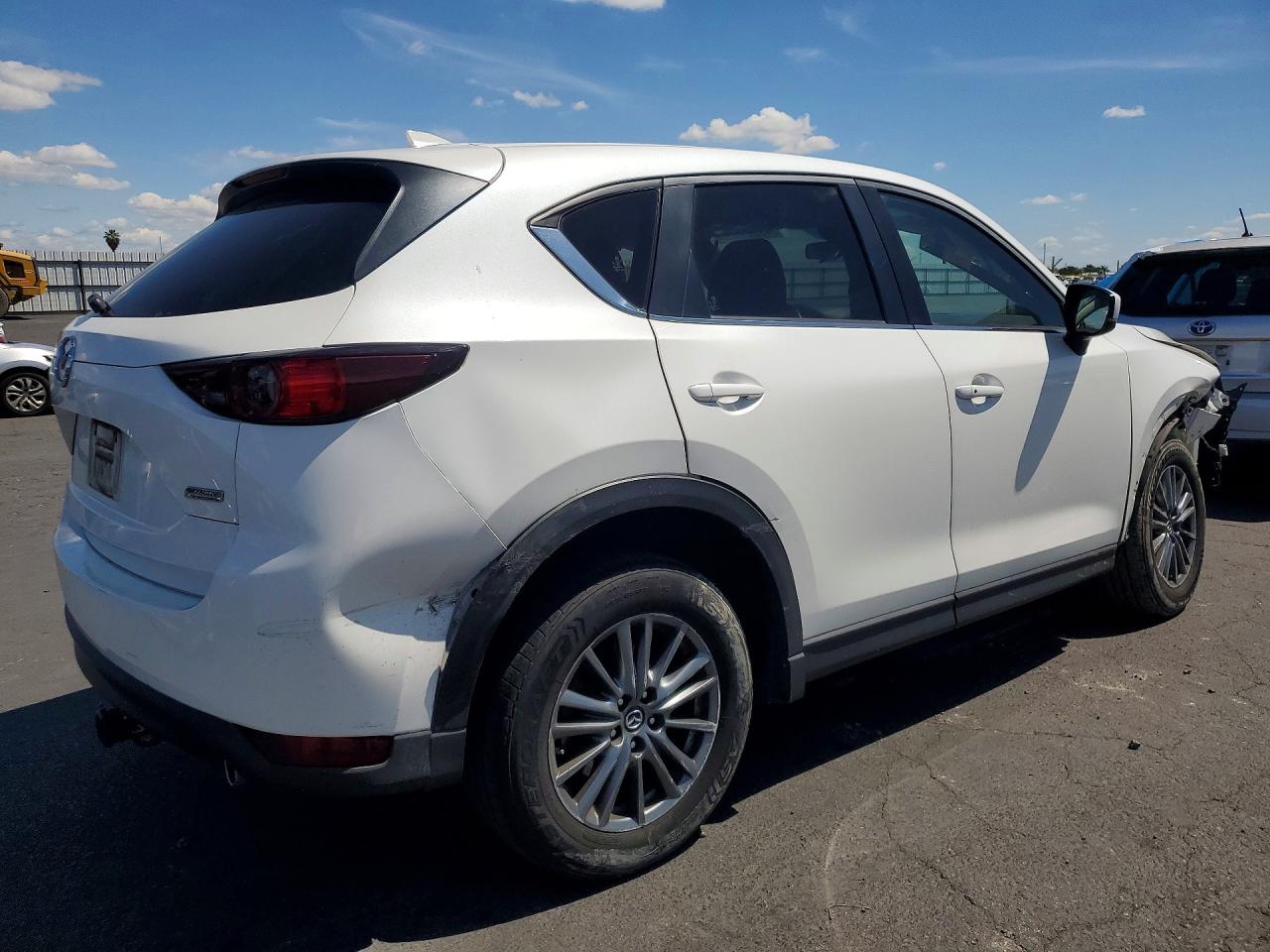 2017 MAZDA CX-5
