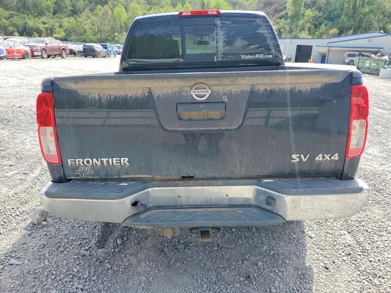 2017 NISSAN FRONTIER