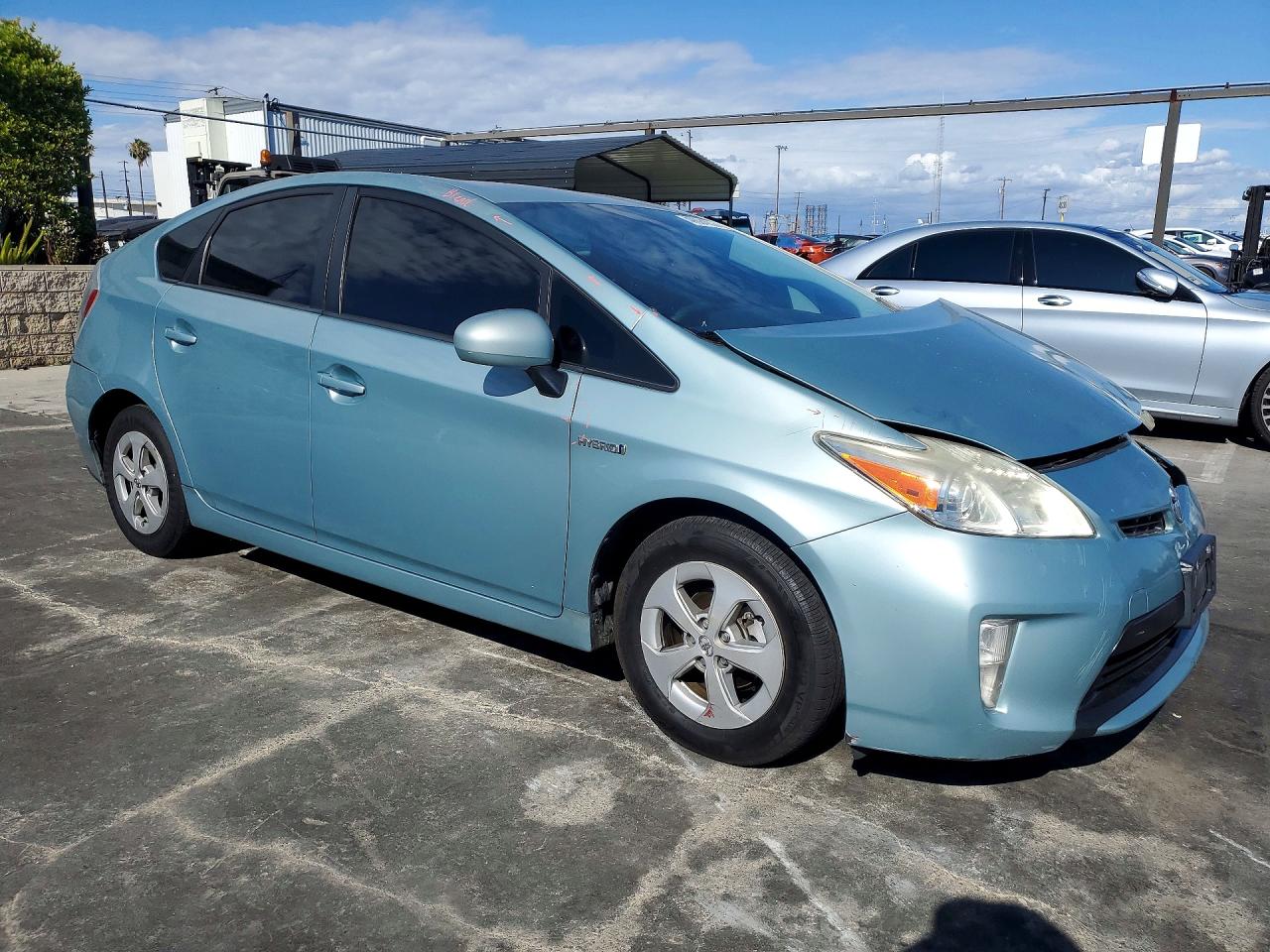 2015 TOYOTA PRIUS