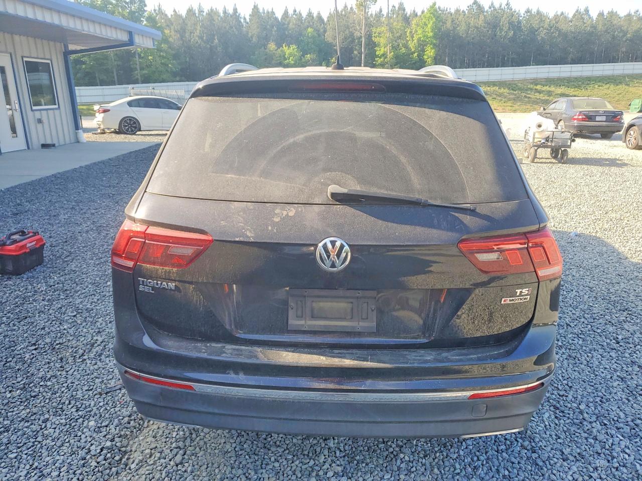 2018 VOLKSWAGEN TIGUAN