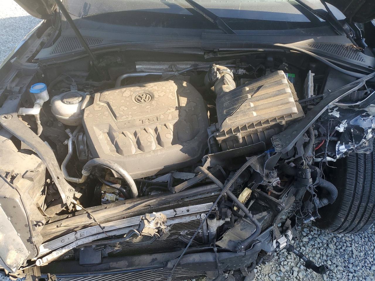 2018 VOLKSWAGEN TIGUAN