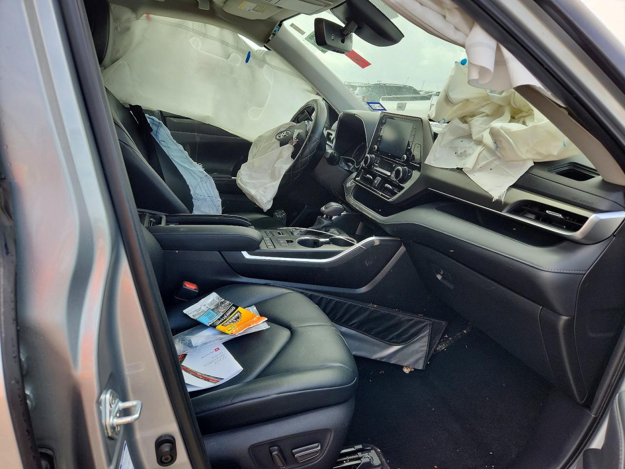 2021 TOYOTA HIGHLANDER