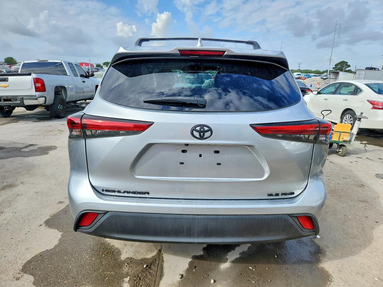2021 TOYOTA HIGHLANDER