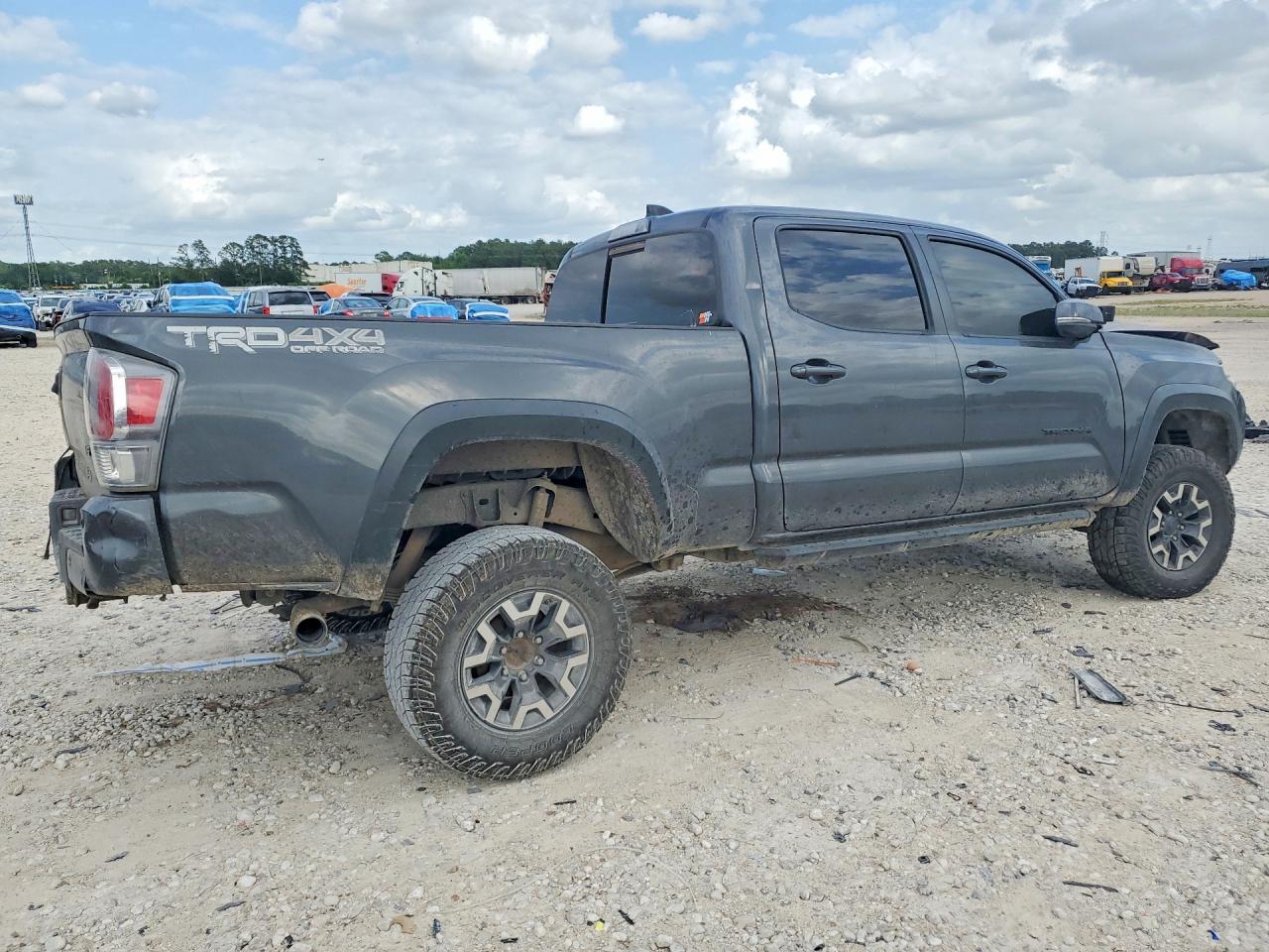 2020 TOYOTA TACOMA