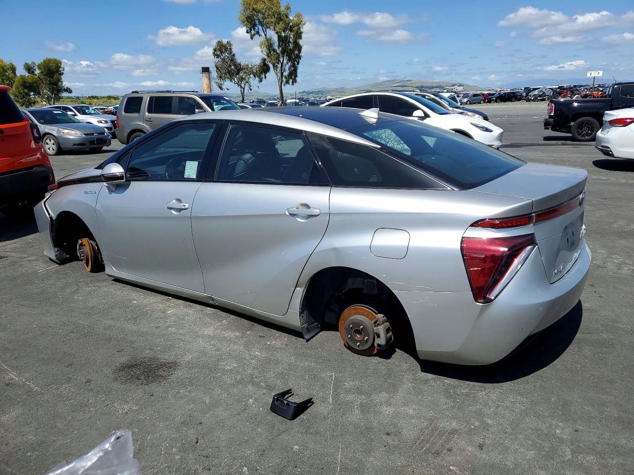 2019 TOYOTA MIRAI BASE