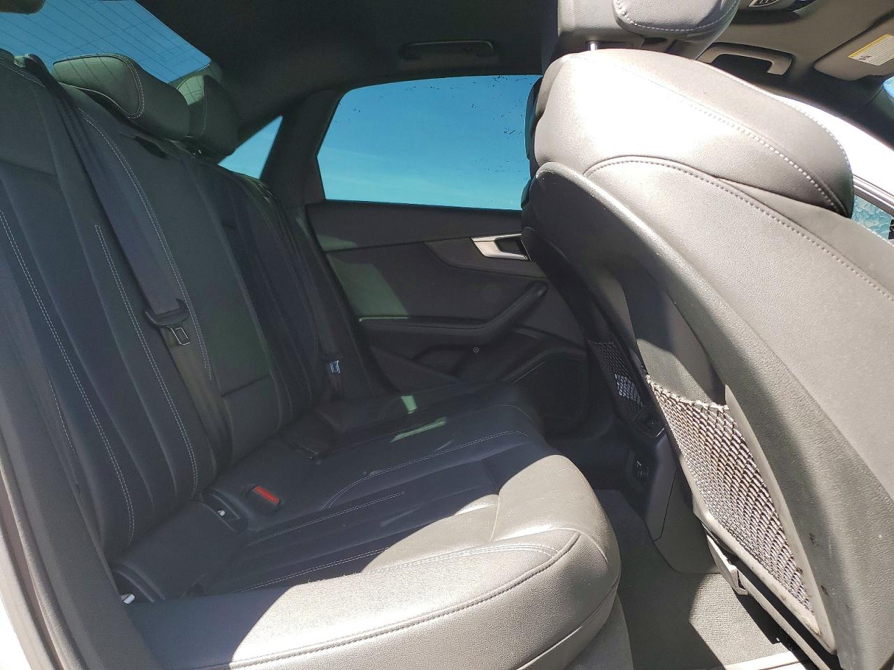 2023 AUDI A4