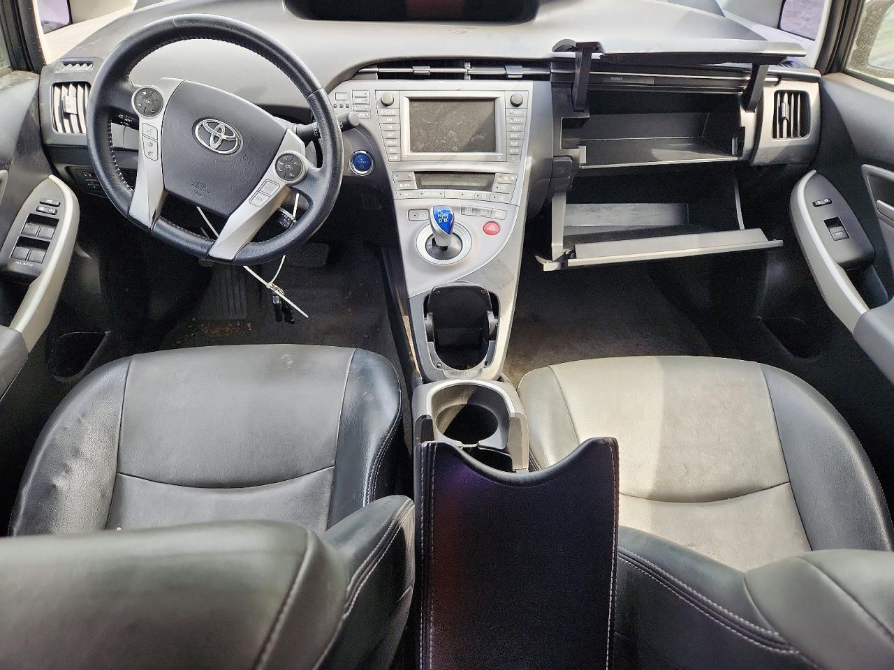 2013 TOYOTA PRIUS