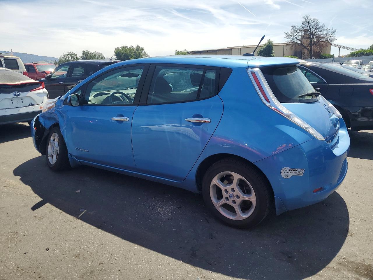 2014 NISSAN LEAF