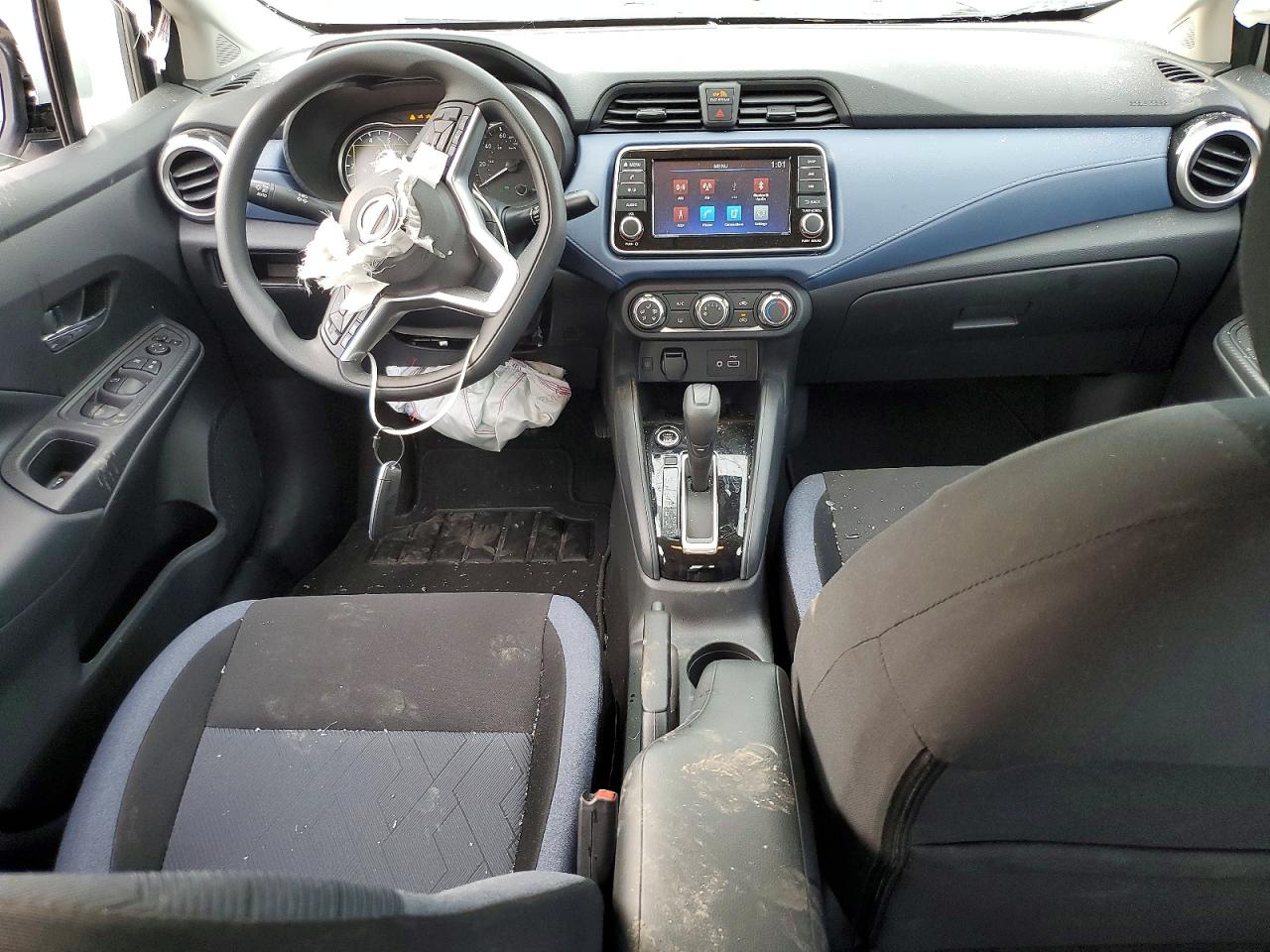2025 NISSAN VERSA