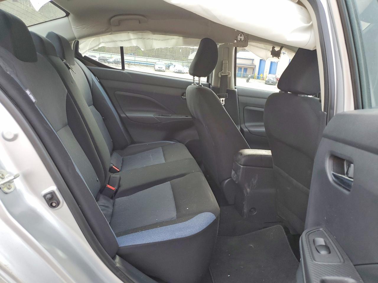 2025 NISSAN VERSA
