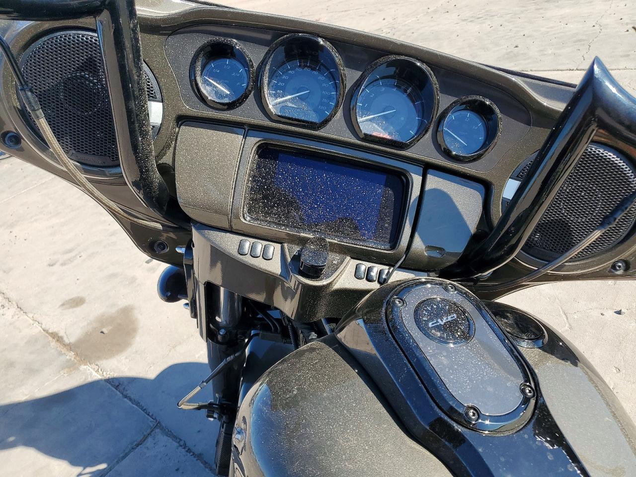2021 HARLEY-DAVIDSON FLSE