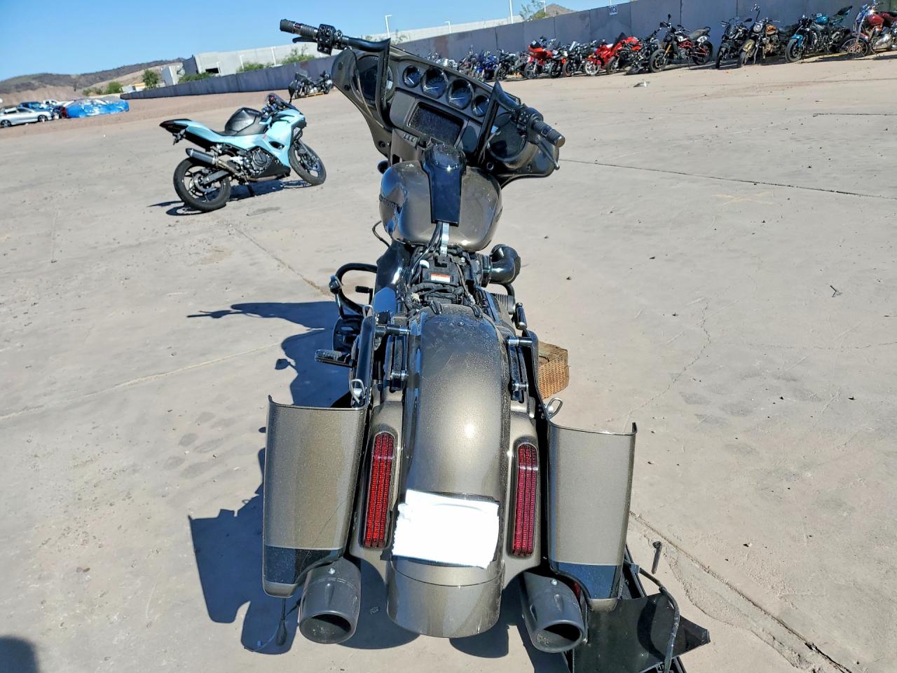 2021 HARLEY-DAVIDSON FLSE