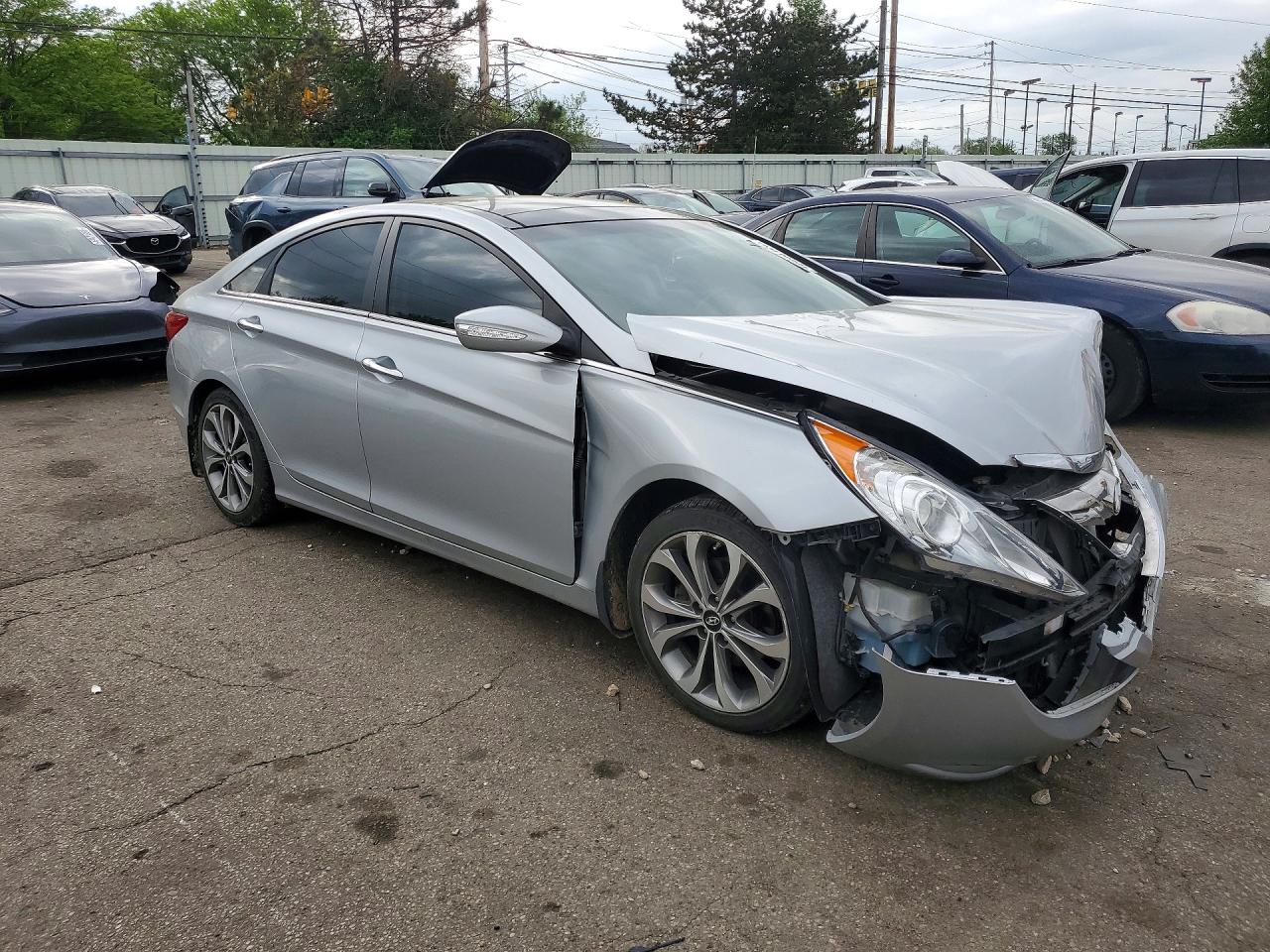 2013 HYUNDAI SONATA