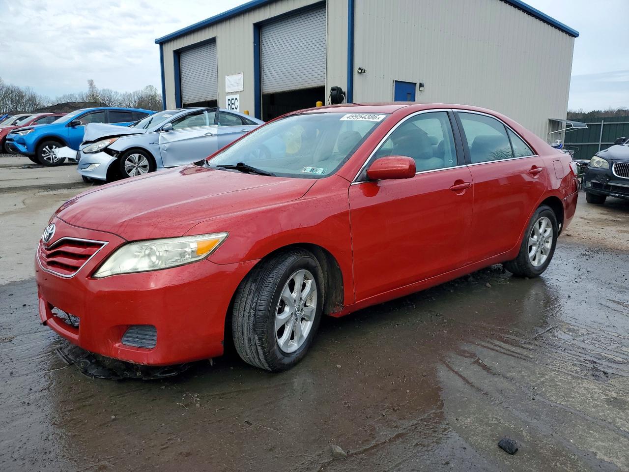 2011 TOYOTA CAMRY