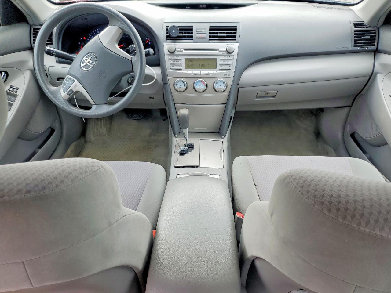 2011 TOYOTA CAMRY