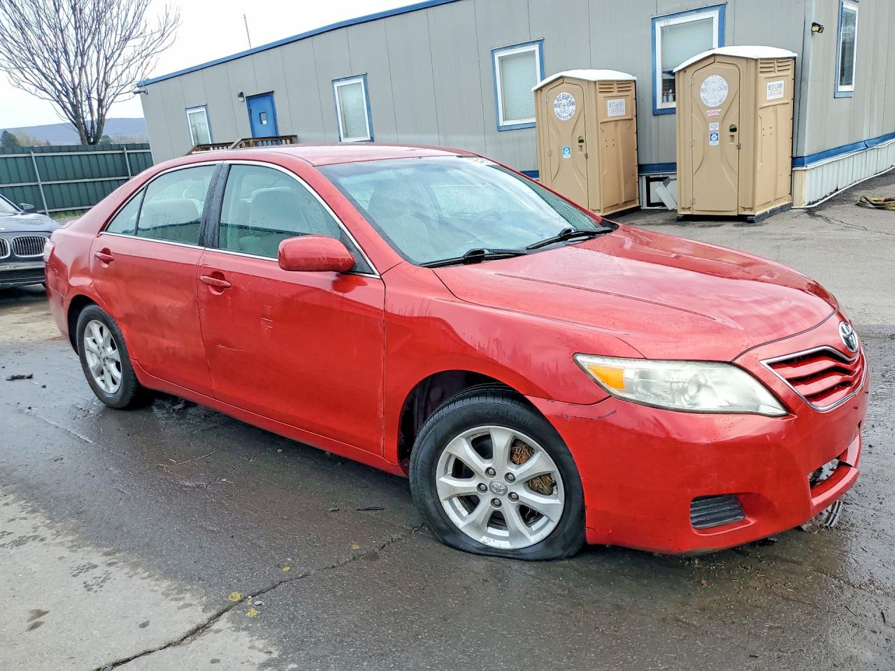 2011 TOYOTA CAMRY