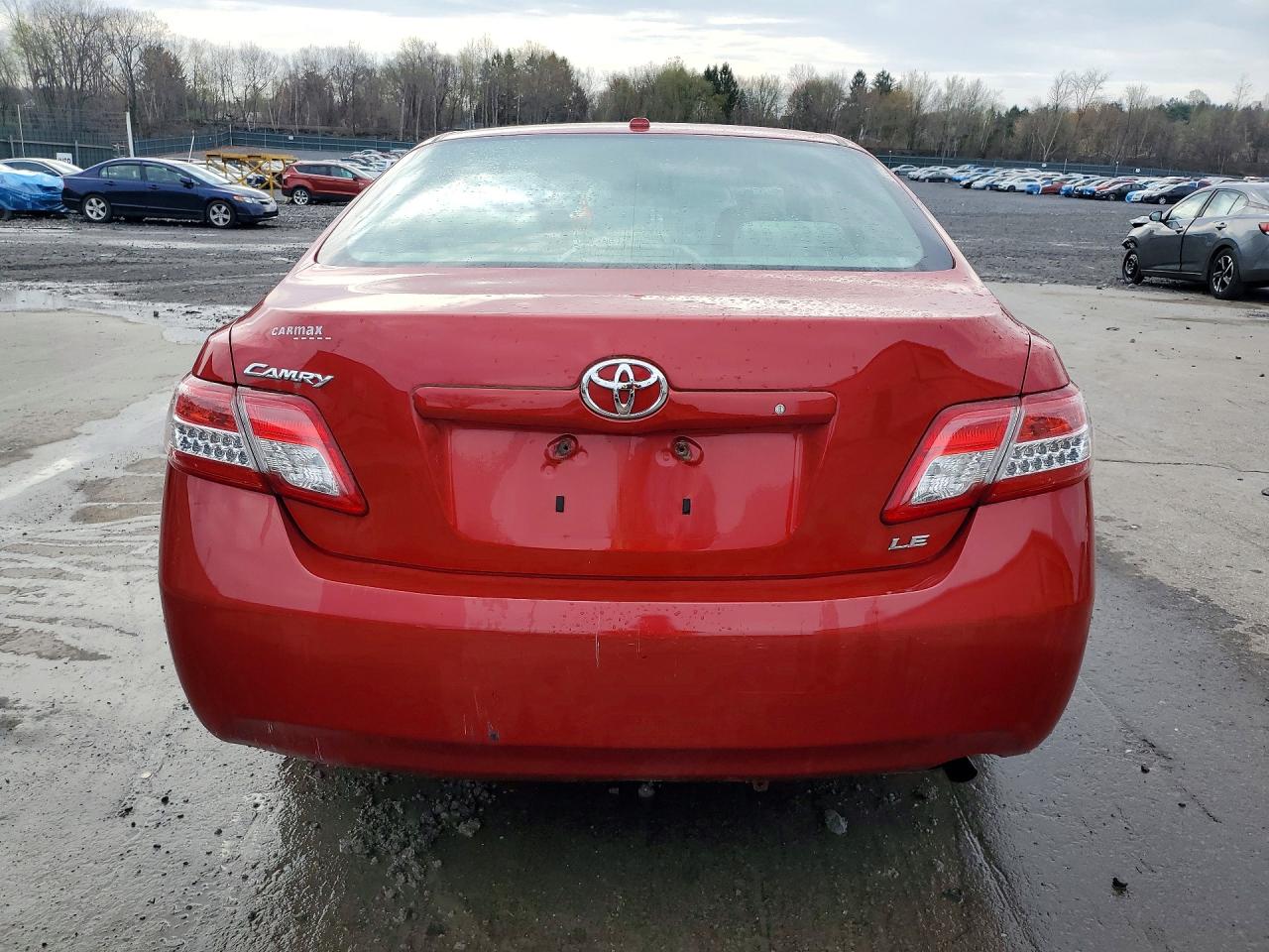 2011 TOYOTA CAMRY