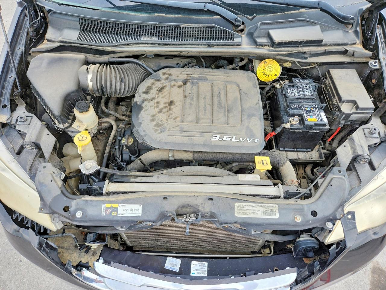 2014 CHRYSLER MINIVAN