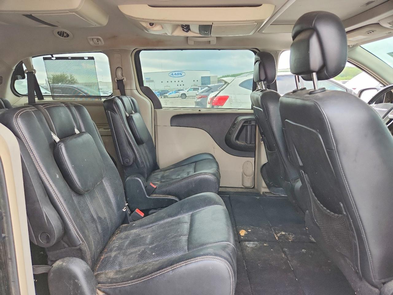 2014 CHRYSLER MINIVAN