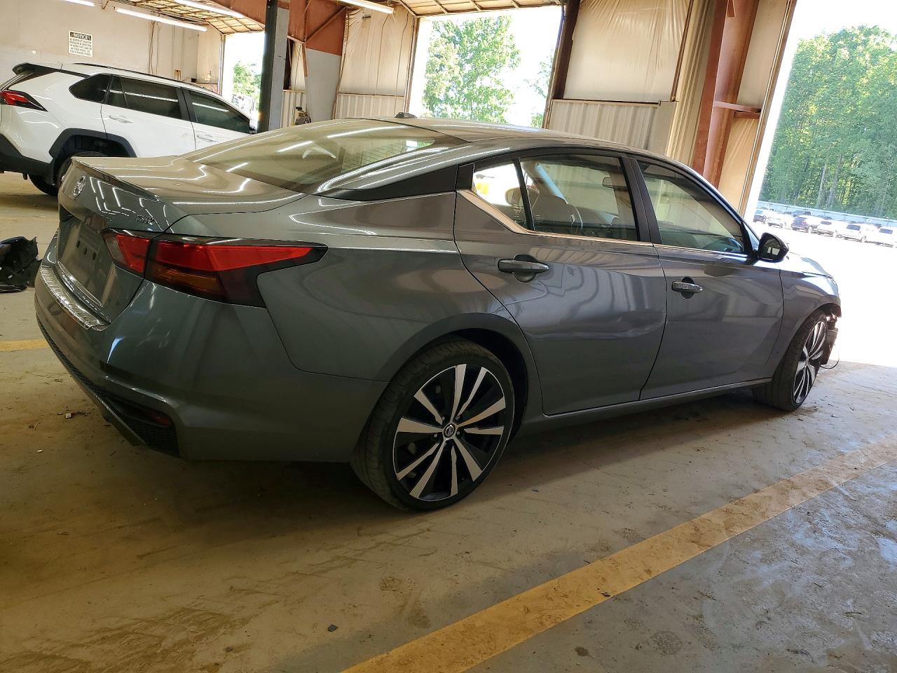 2021 NISSAN ALTIMA