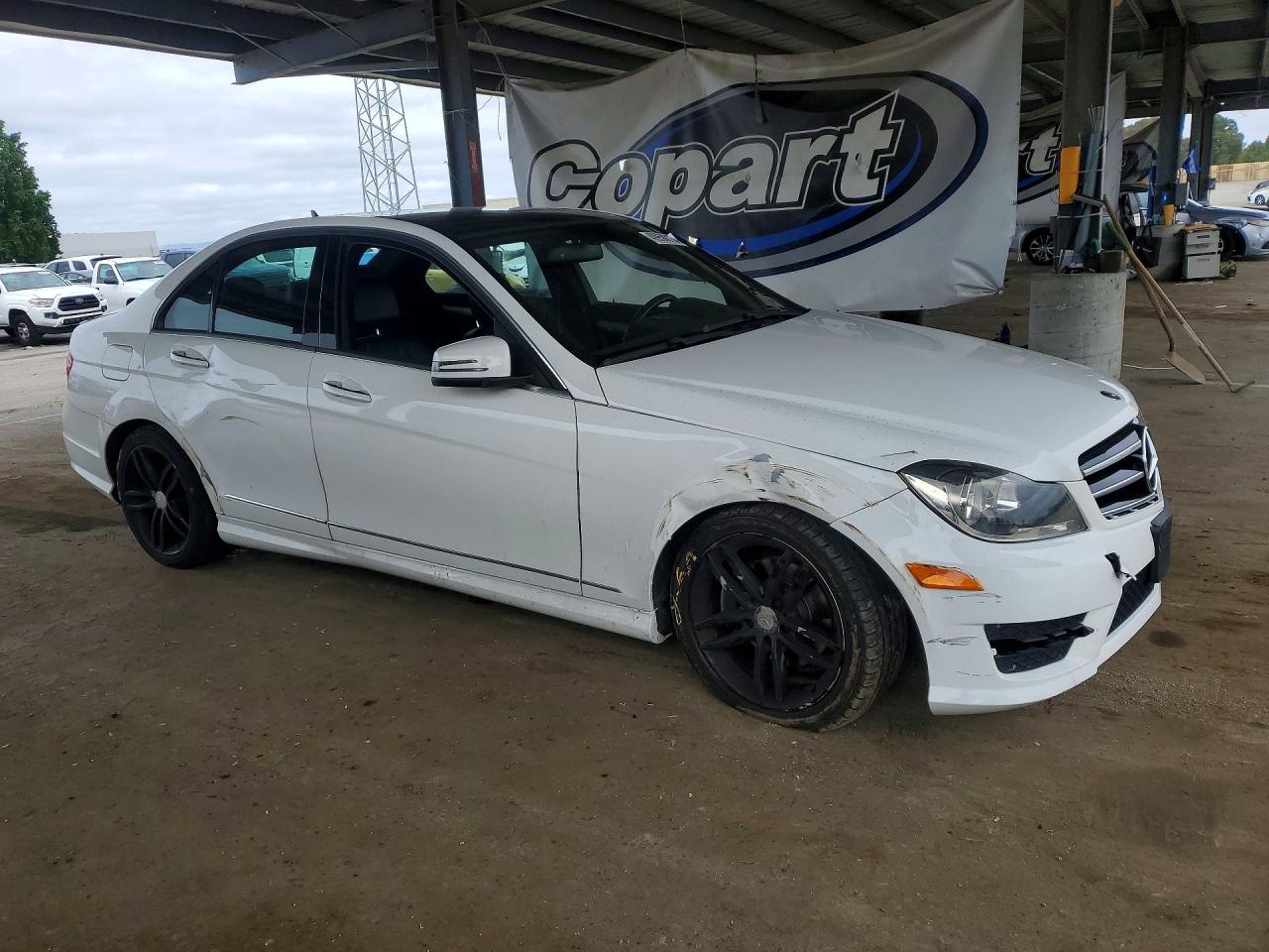 2014 MERCEDES-BENZ C-CLASS