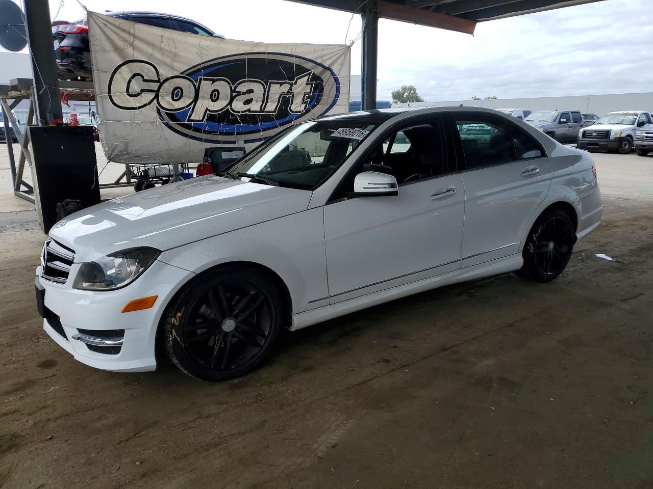 2014 MERCEDES-BENZ C-CLASS