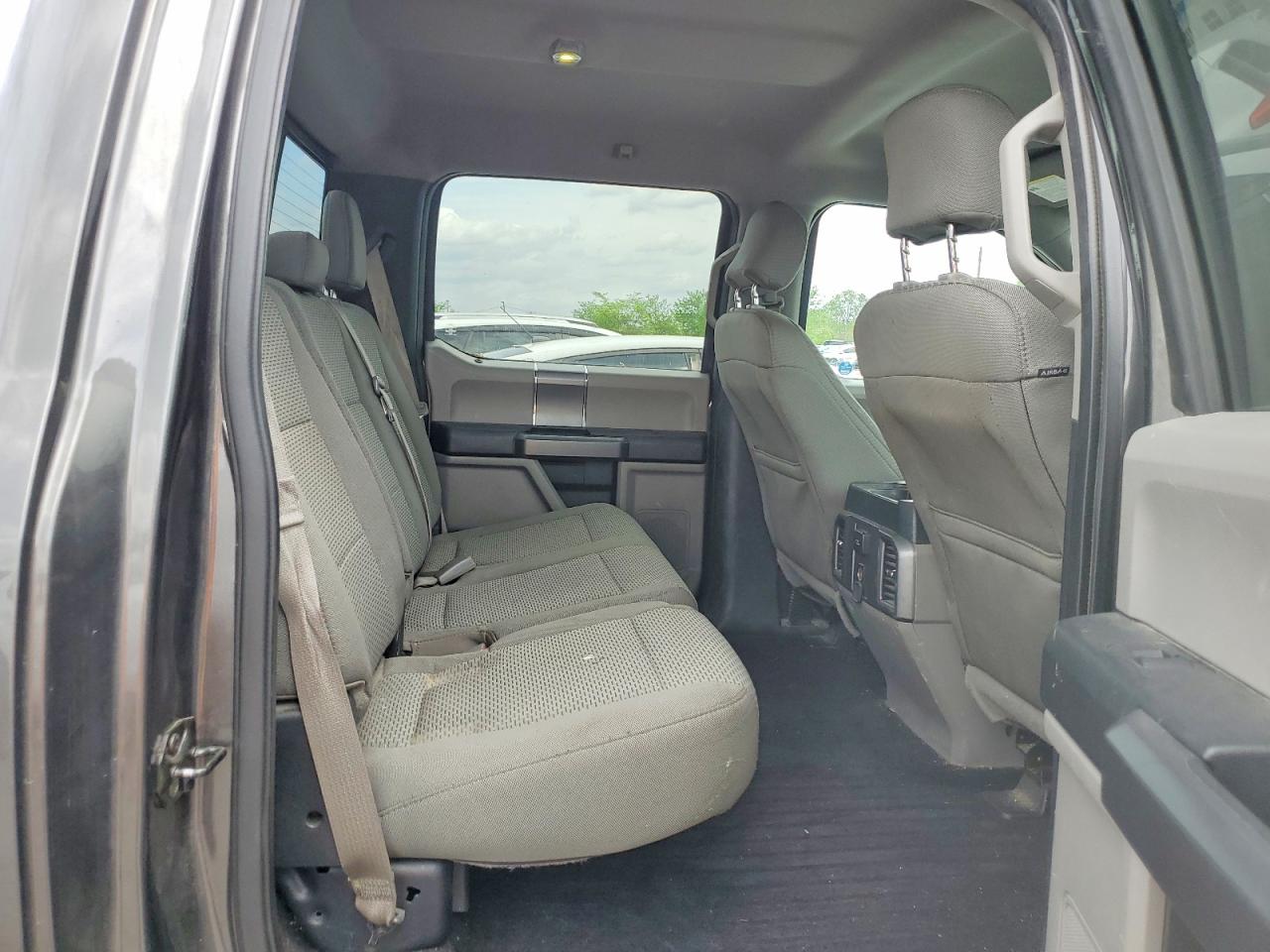 2015 FORD F150