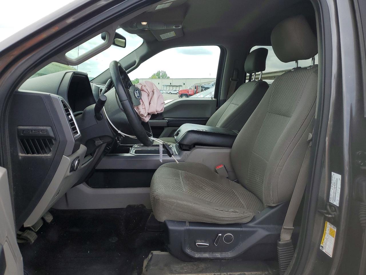 2015 FORD F150