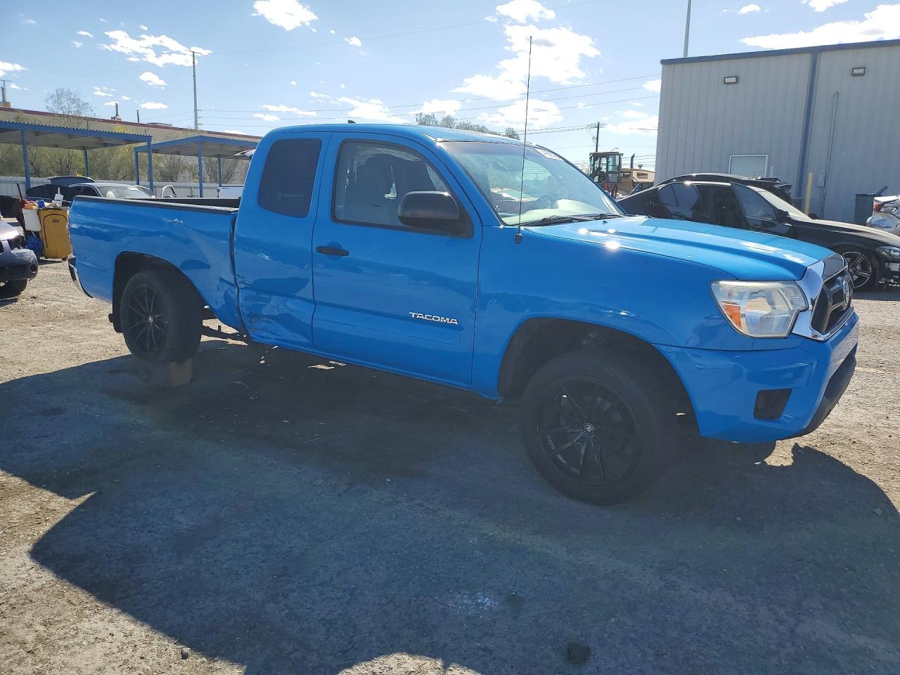 2015 TOYOTA TACOMA