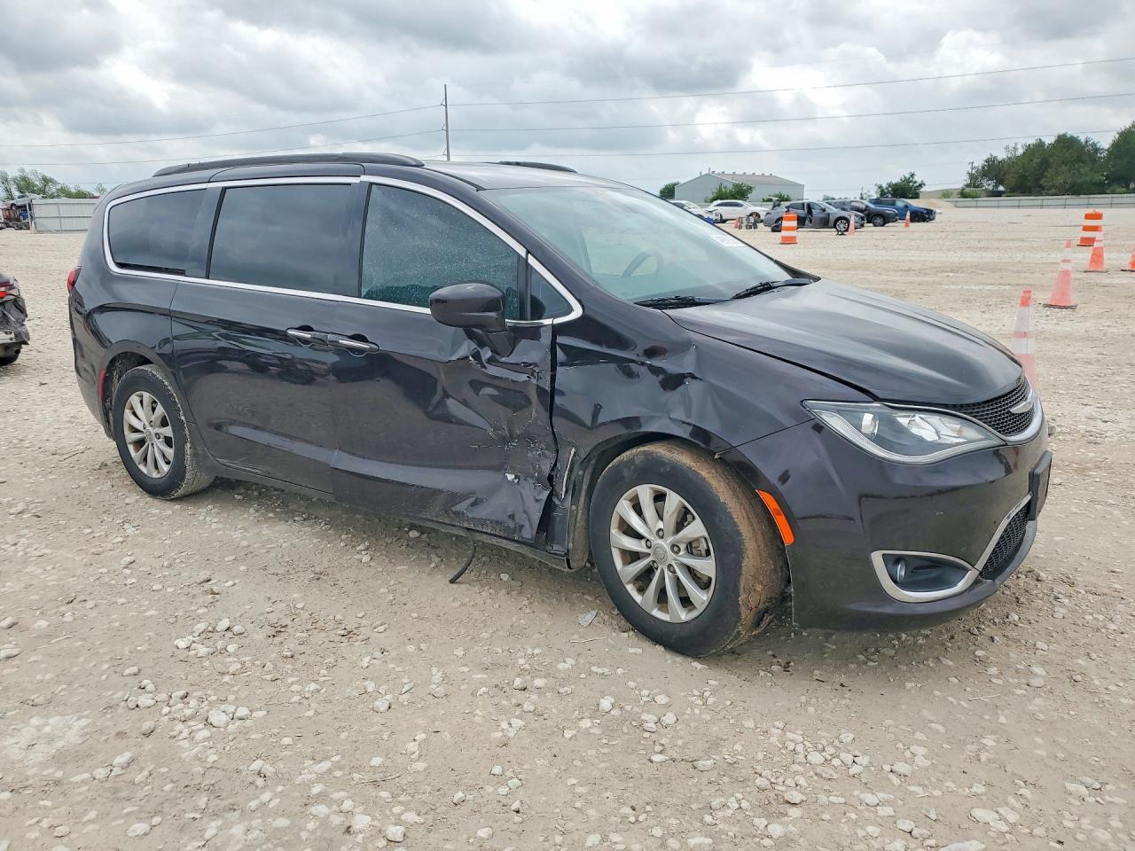 2018 CHRYSLER PACIFICA