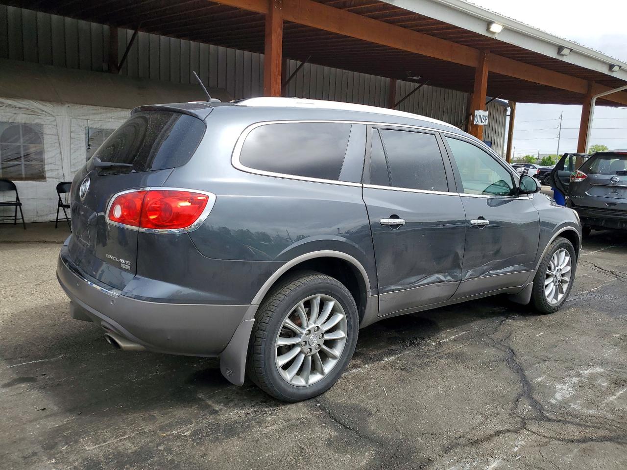 2011 BUICK ENCLAVE