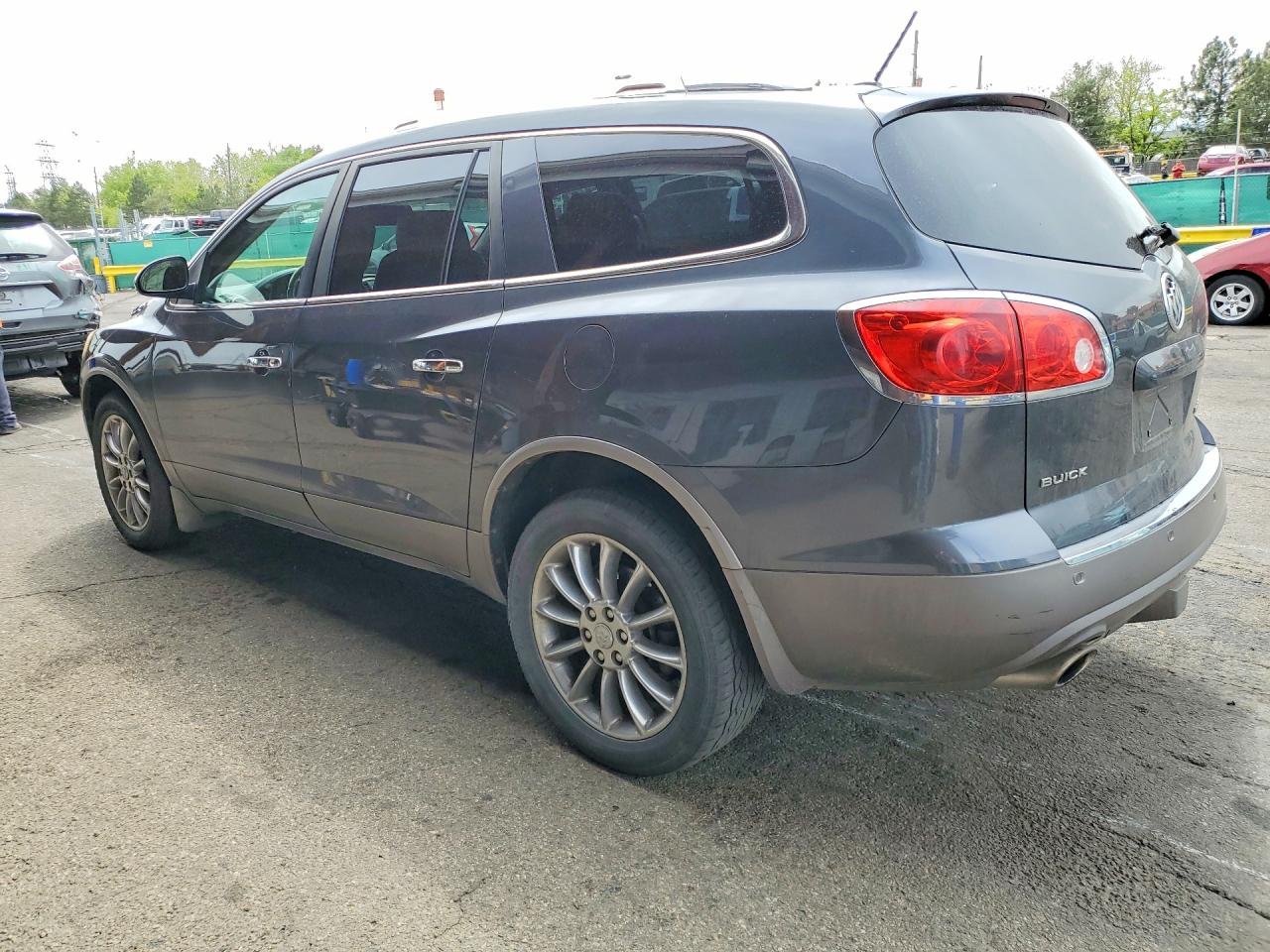 2011 BUICK ENCLAVE