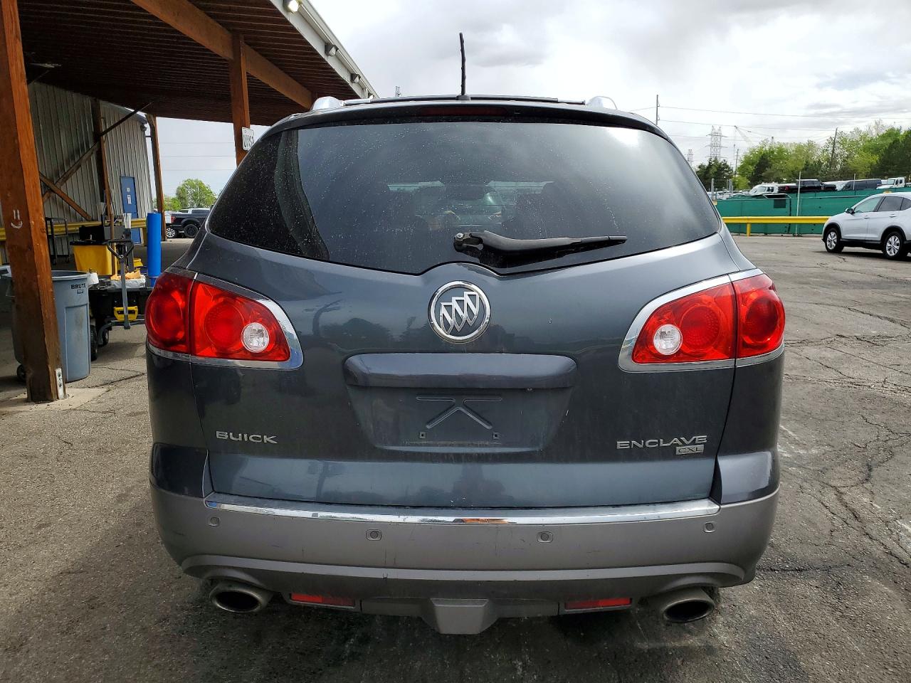 2011 BUICK ENCLAVE