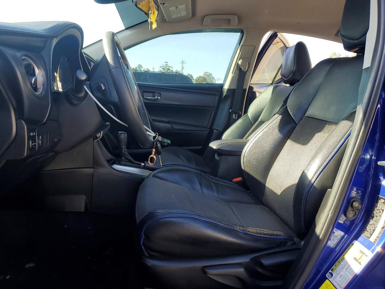 2017 TOYOTA COROLLA