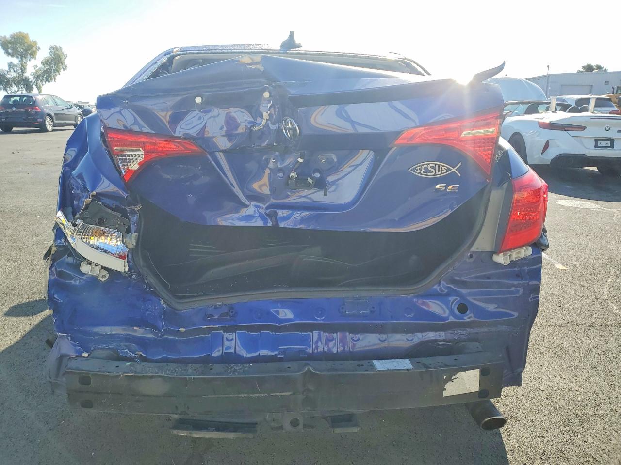 2017 TOYOTA COROLLA