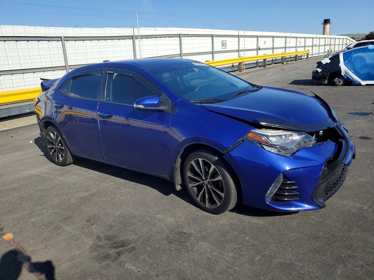 2017 TOYOTA COROLLA