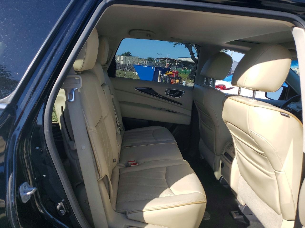 2015 INFINITI QX60
