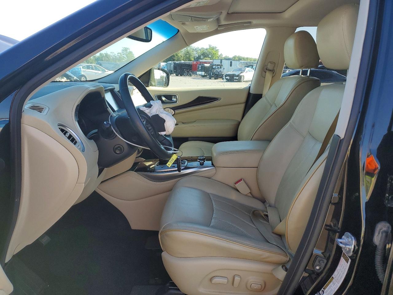 2015 INFINITI QX60