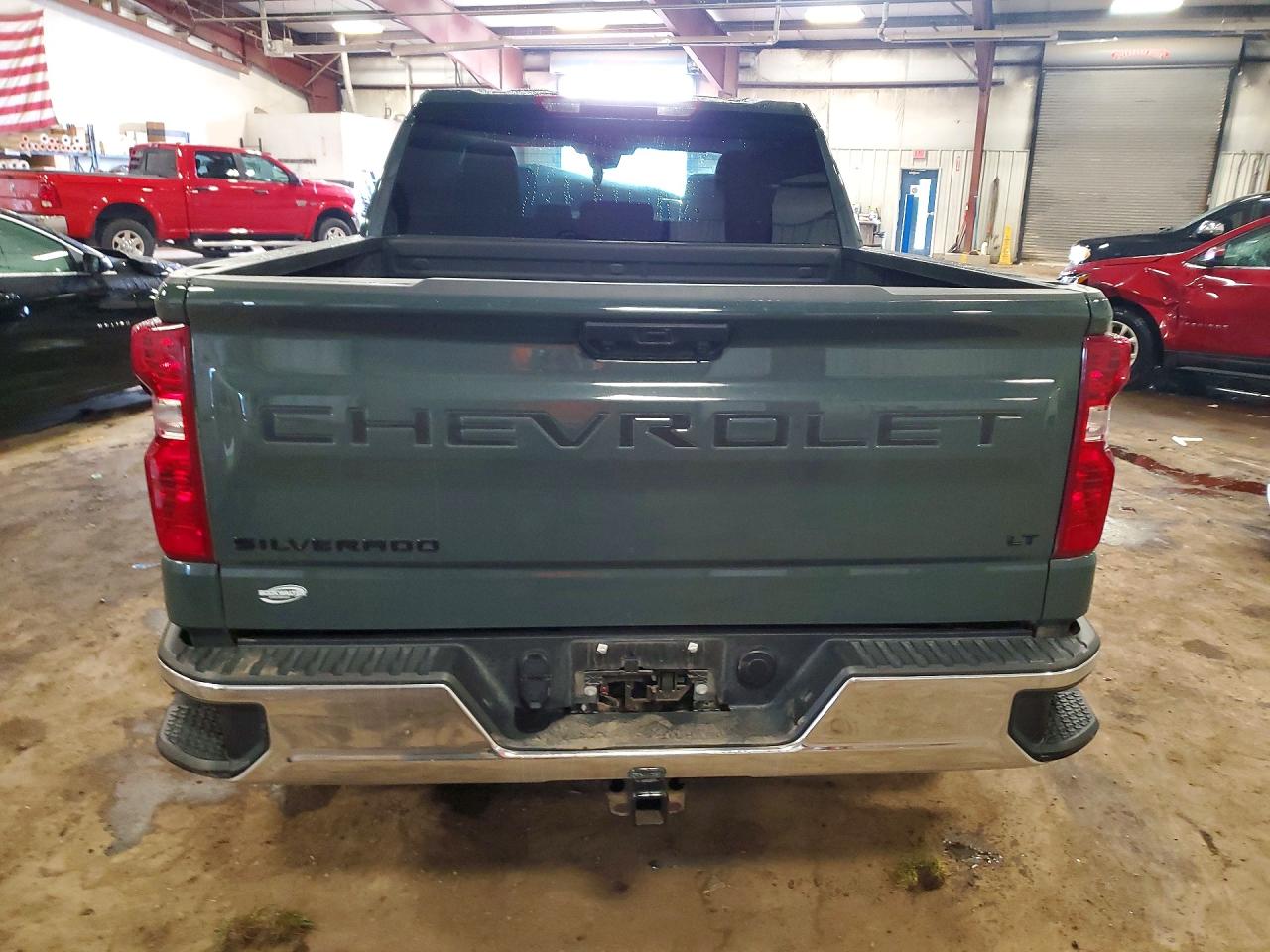 2025 CHEVROLET SILVERADO