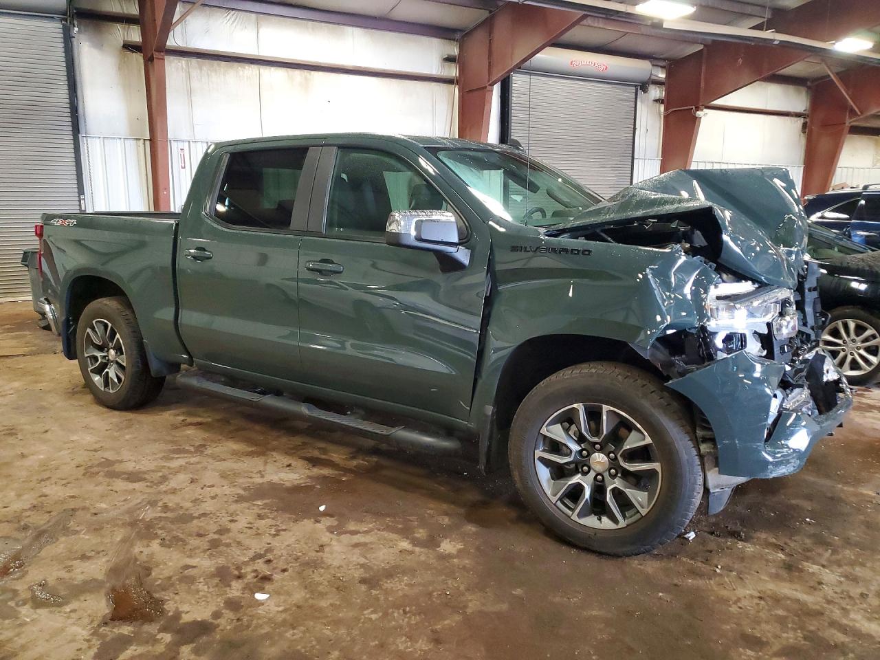 2025 CHEVROLET SILVERADO