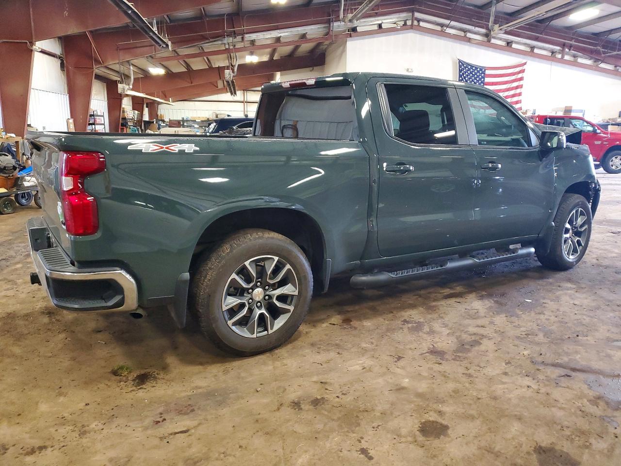2025 CHEVROLET SILVERADO