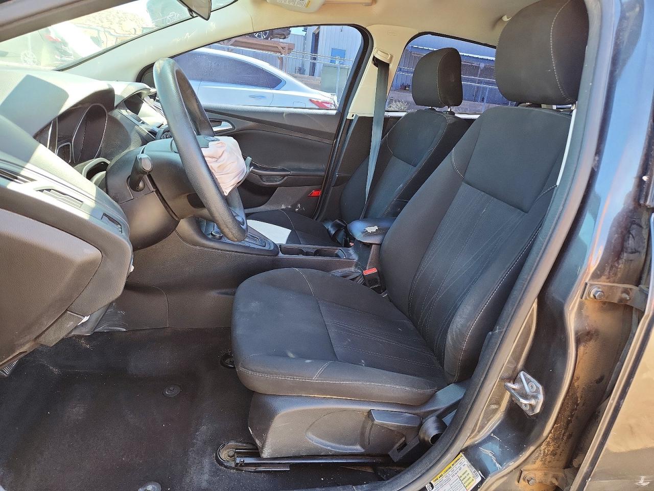 2017 FORD FOCUS