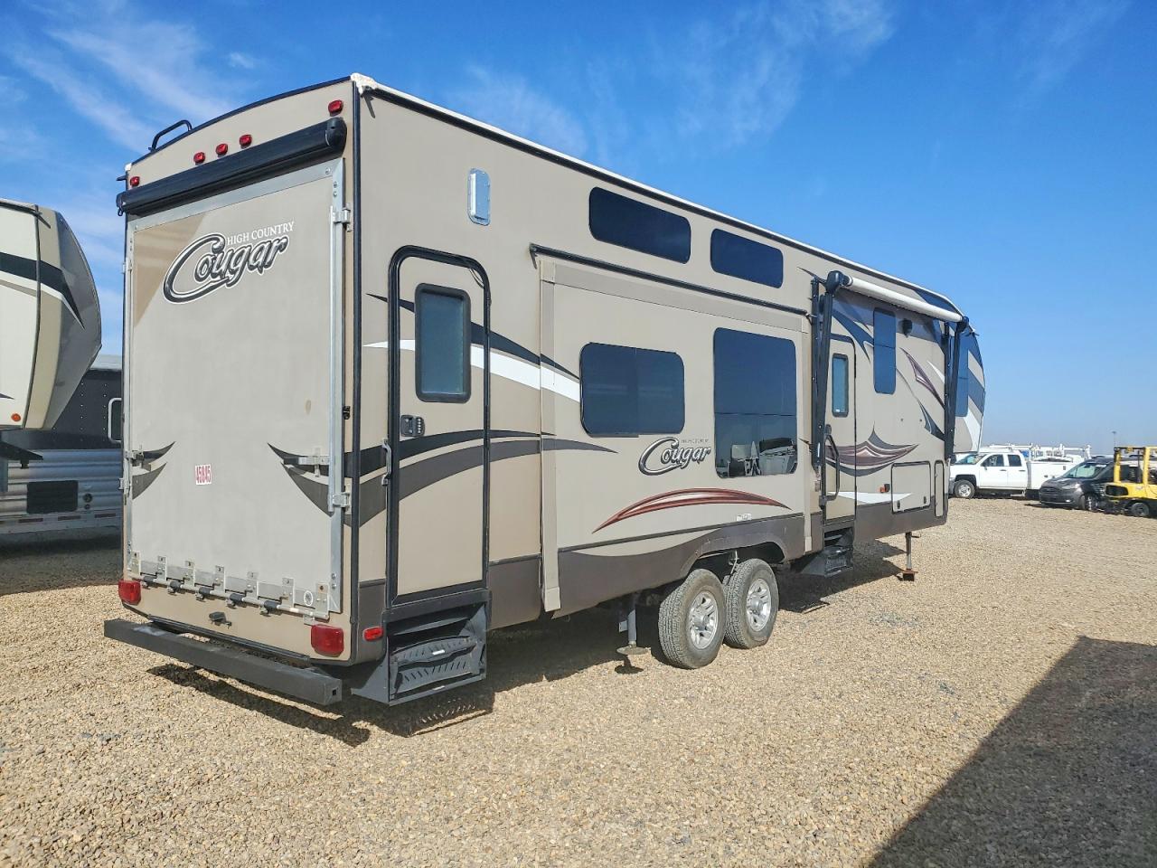 2015 COUGAR KEYSTONE