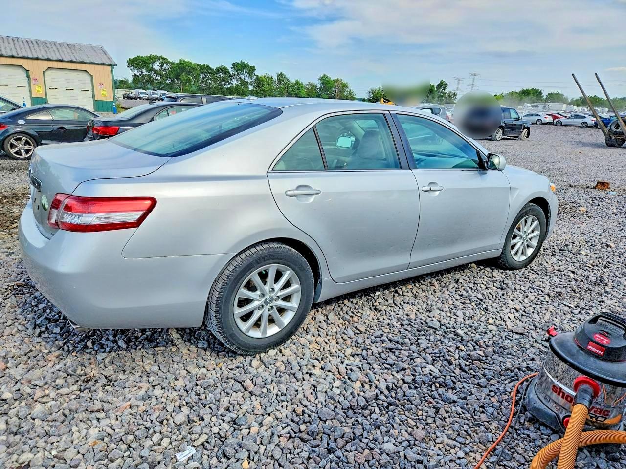 2010 TOYOTA CAMRY