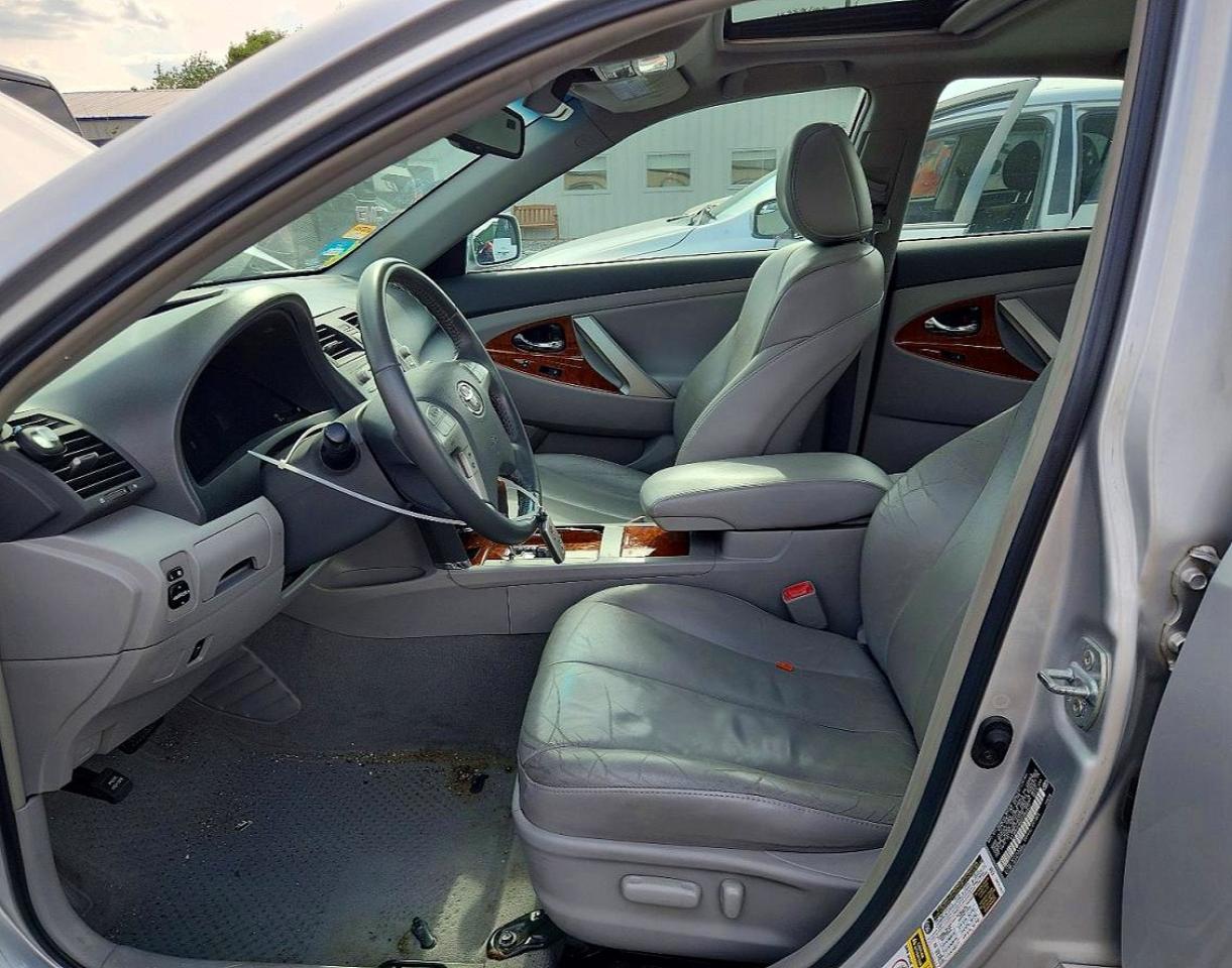 2010 TOYOTA CAMRY