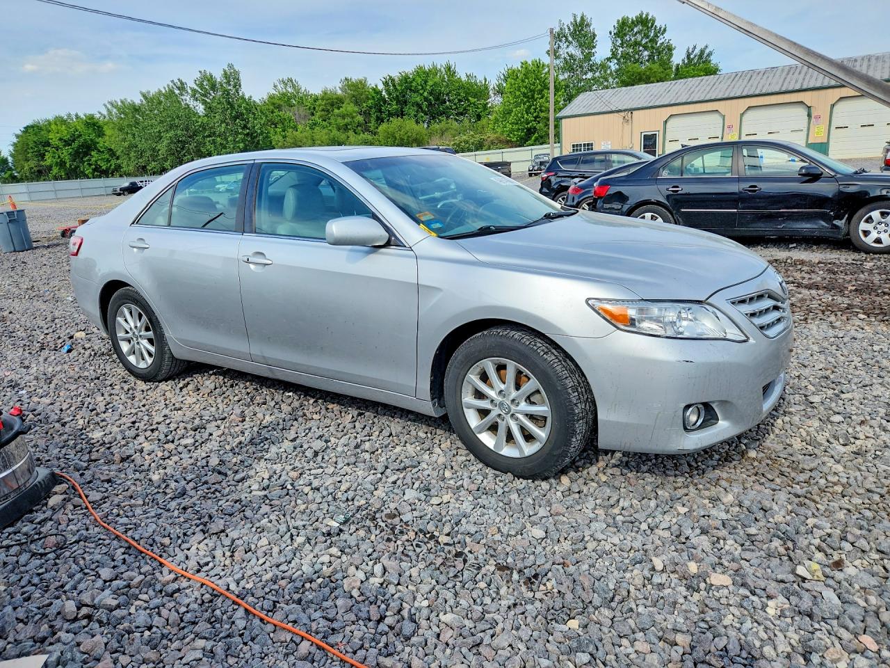 2010 TOYOTA CAMRY
