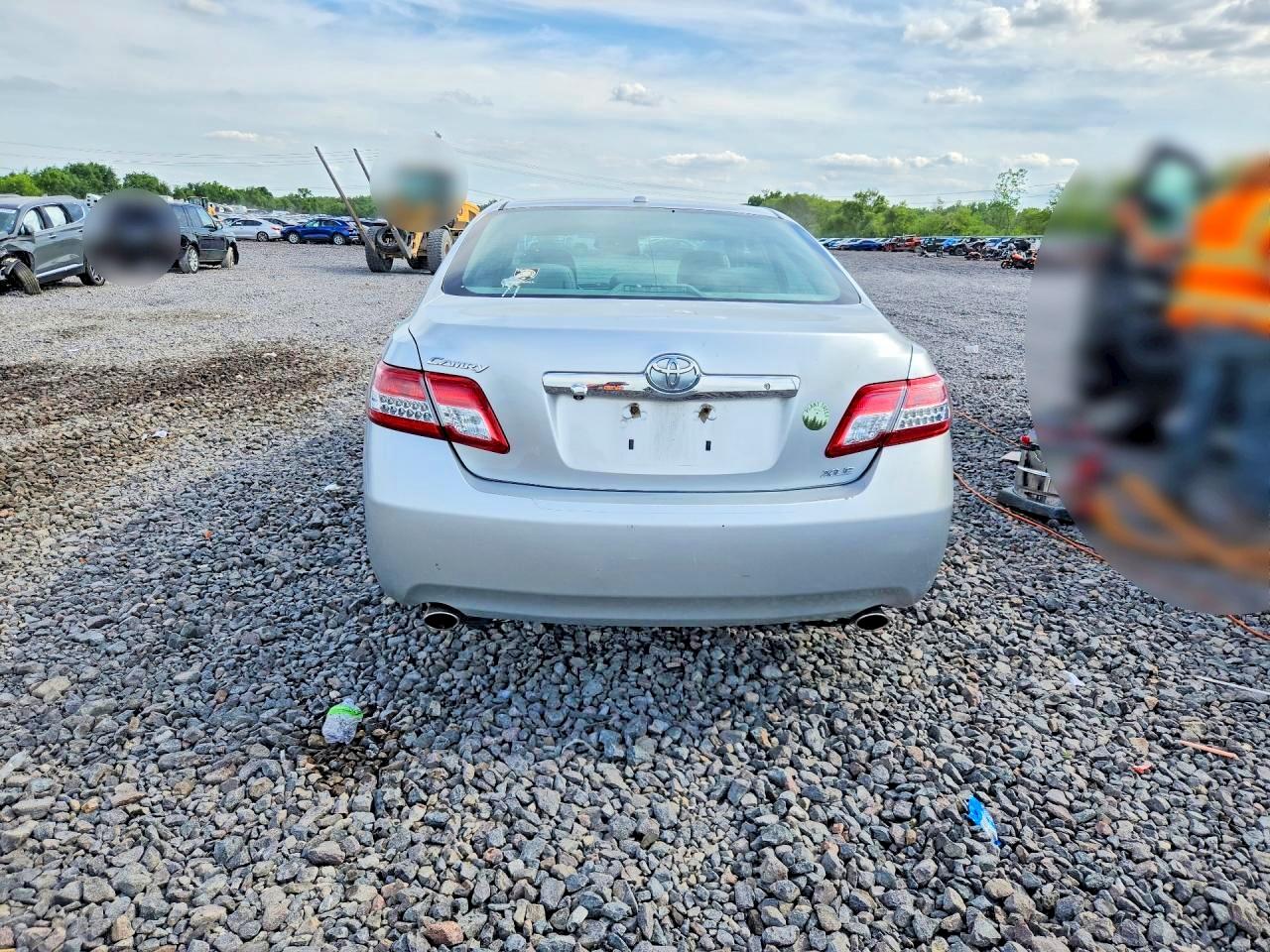 2010 TOYOTA CAMRY