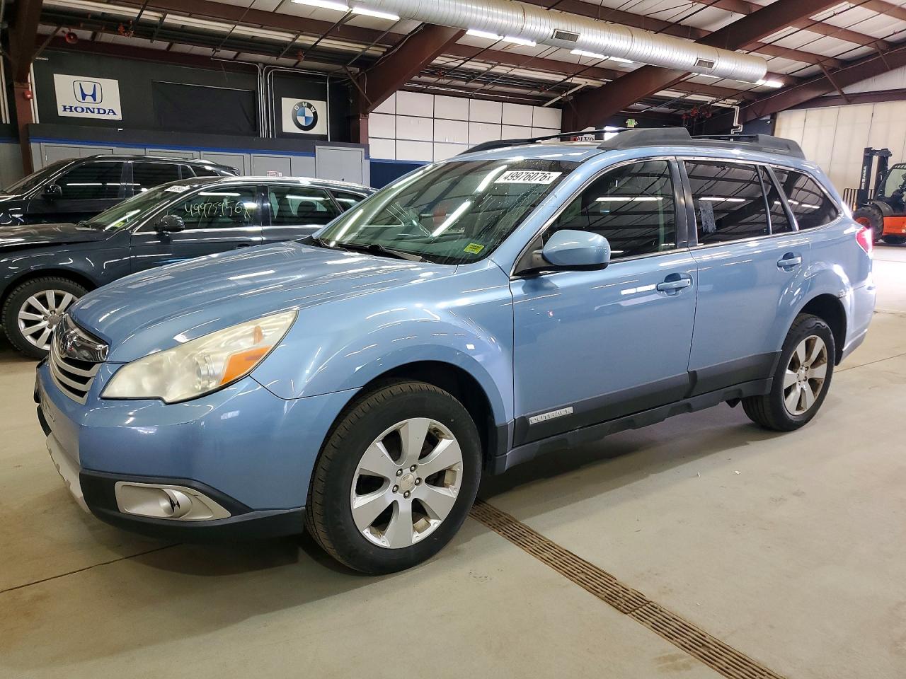 2010 SUBARU OUTBACK