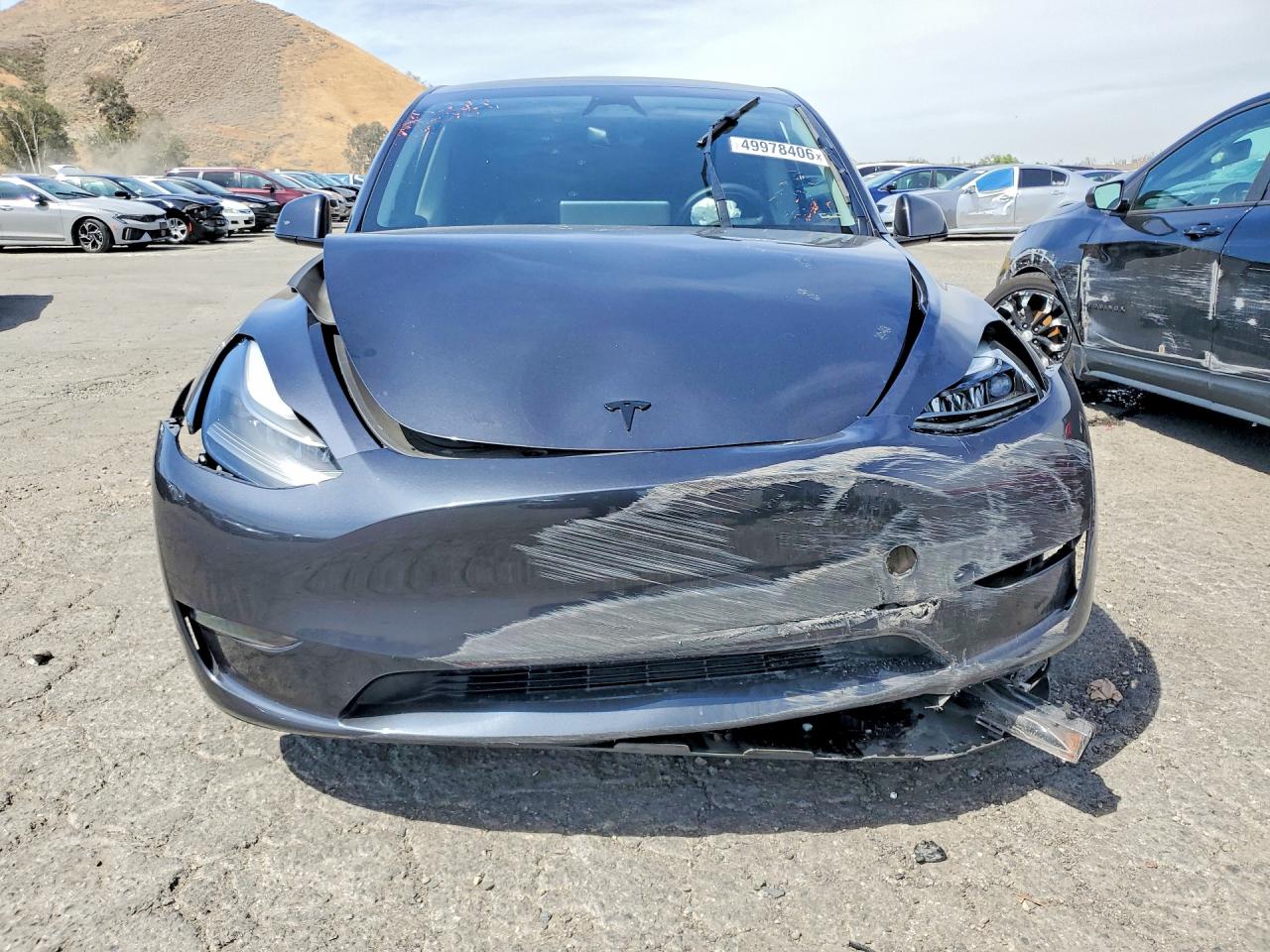 2024 TESLA MODEL Y